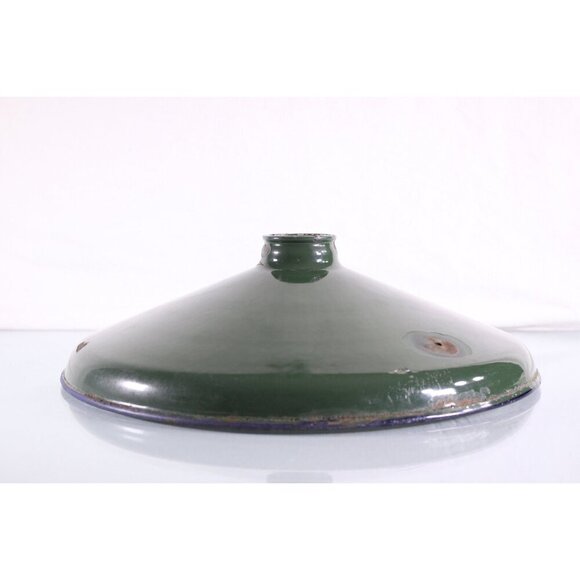 Vintage 14" Industrial Salvage Barn Light Shade in worn green enamel, lamp - Picture 2 of 10